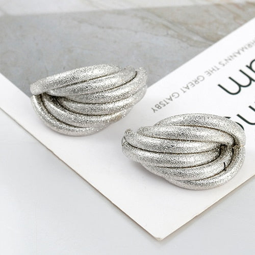 Pendientes colgantes de aleación de plata y oro para mujer